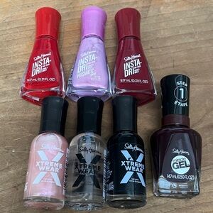 Sally Hansen Nail color Set - Red, lilac , Black, Pink, clear, burgundy